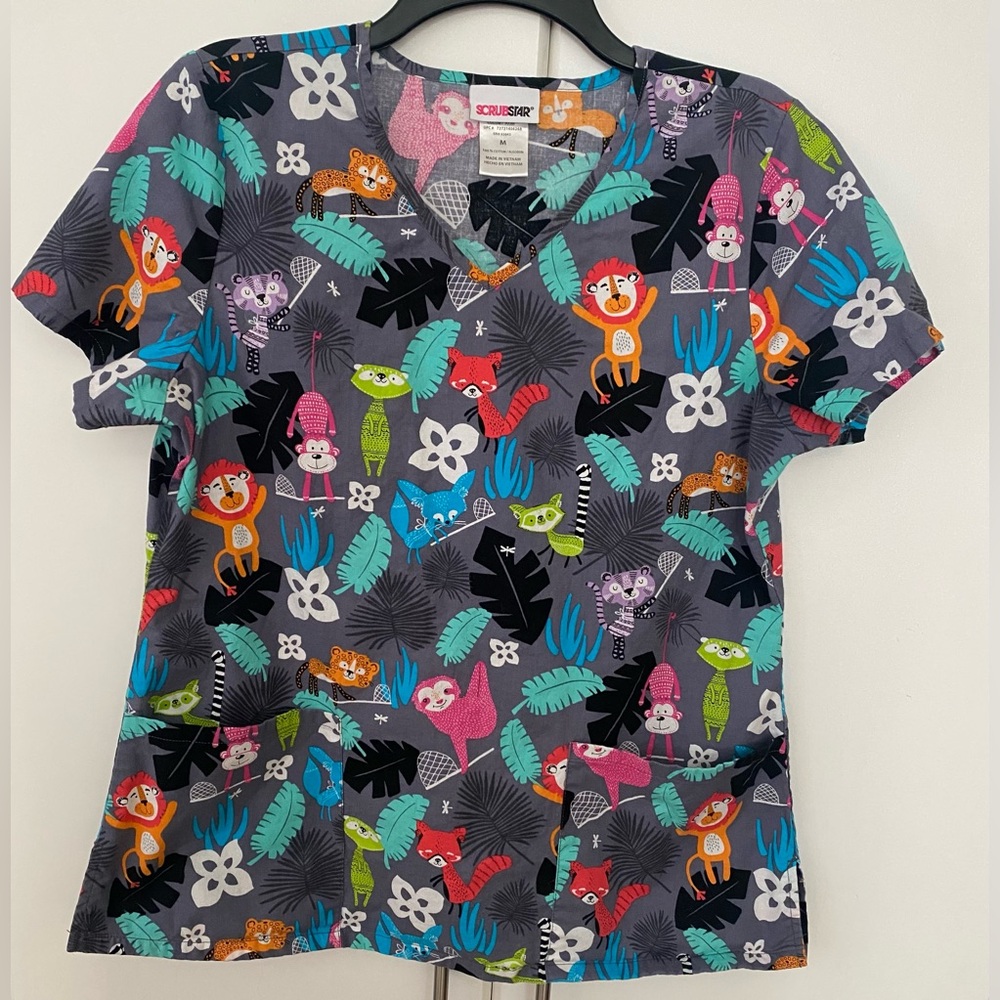 Scrubstar Adult Size Medium Gray Jungle Animal Print Scrub Top